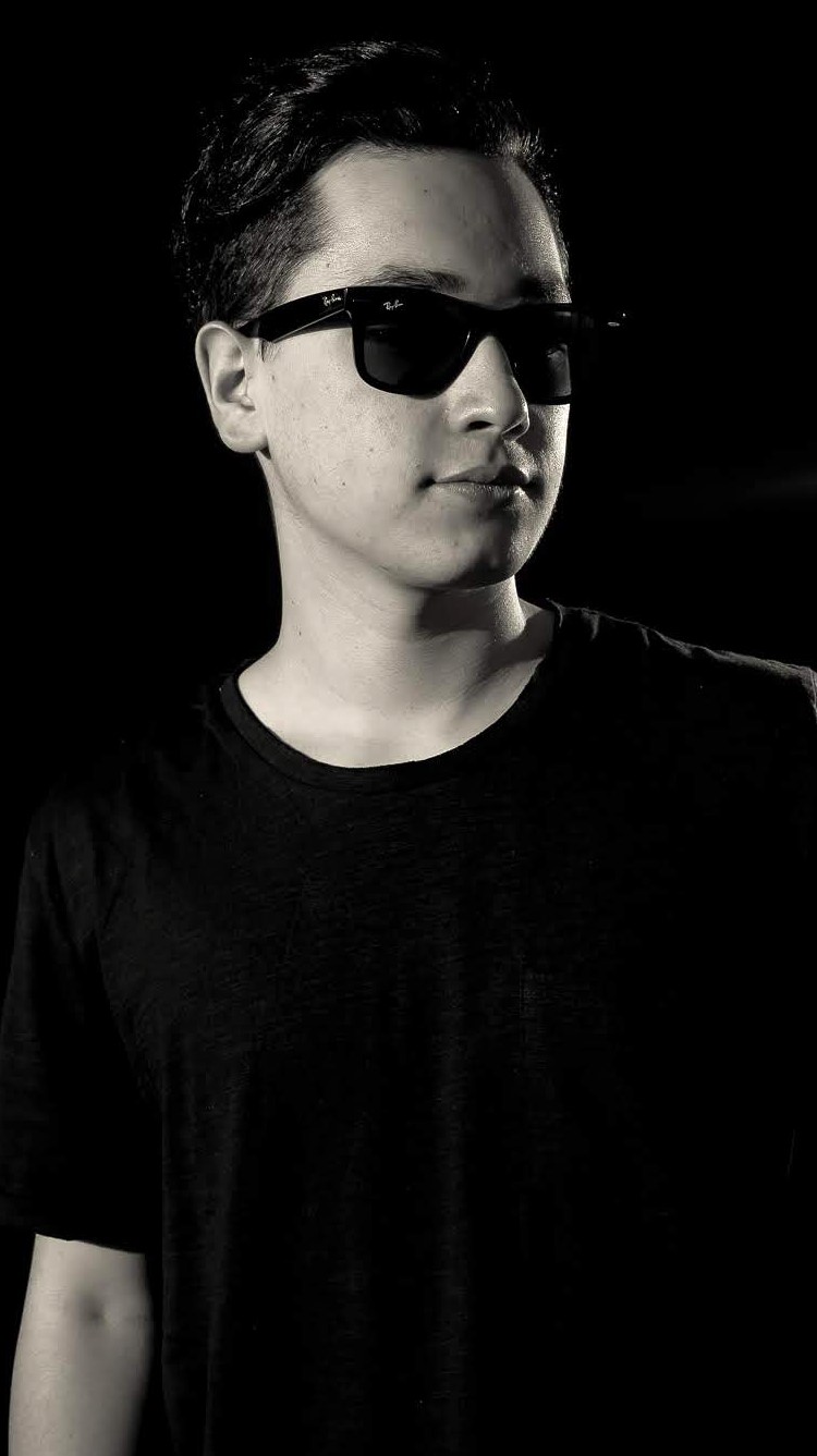 CARLOS DE LA RUIZ